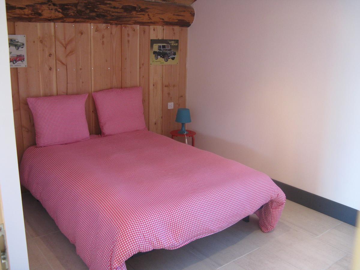 Chambre D'Hotes Chez Karine Et Roland Le Fied Rom bilde